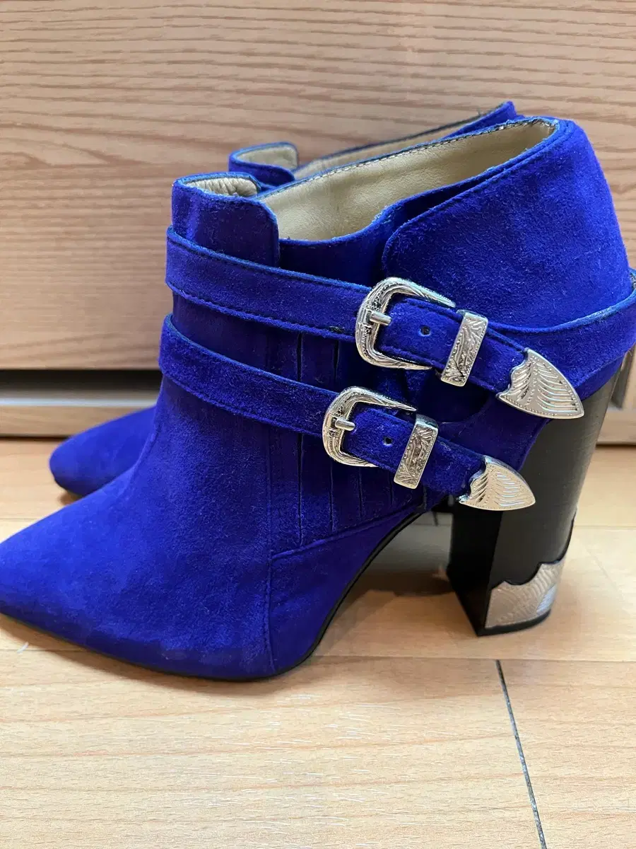 thumbnail-4